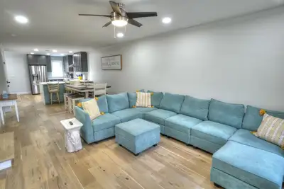 Image de Chattahoochee Dream on the River walking distance to downtown 2- master suites