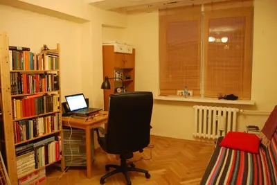 Image de Mid century charm and calm in elegant villa close to the city center