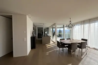 Image de Wef Luxuriöse Villa mit Seeblick