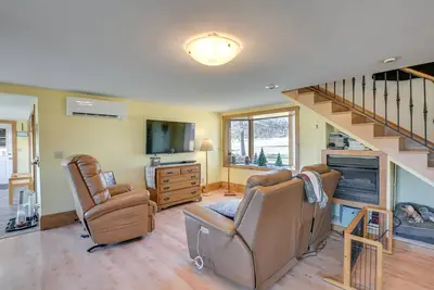 Image de Quiet Bradford Retreat Near Hiking + Fishing!