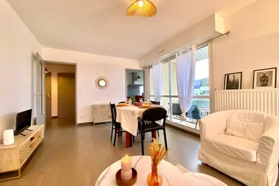 Image de Appartement Le Cocon de la Plage Avec Terrasse à 2 min de la Plage et du Port