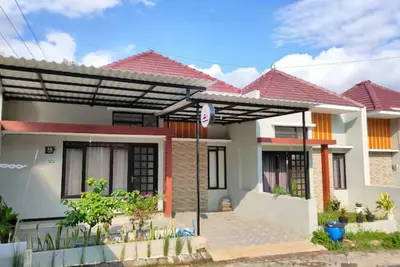 Japanese Villa Naomy Residence\n\n