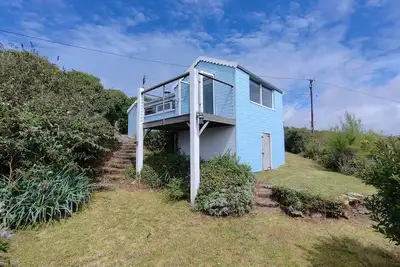Image de New to Vrbo Unique coastal detached property