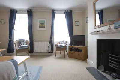 Elegant 2 bed in the heart of Falmouth - sleeps 4