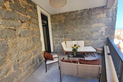 Image de T3 classé 3 etoiles\nResidence typique entierement rénovée au cœur de Propriano