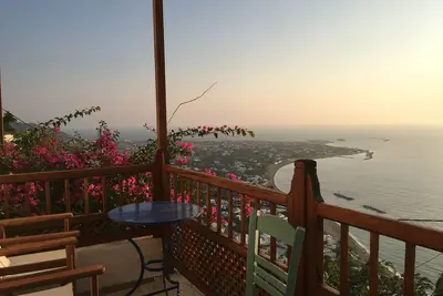 Image de Skyros Village I Modern Greek vacation home on the rock with sea view
