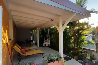 Image de F3 a proximité centre ville et plage avec grande terrasse