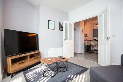 Image de Stylish Cosy Two Bed Apartment - Coast Location