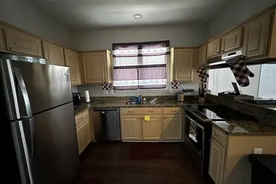 3 bedroom\/2. 5 bath. Fully Furnished!