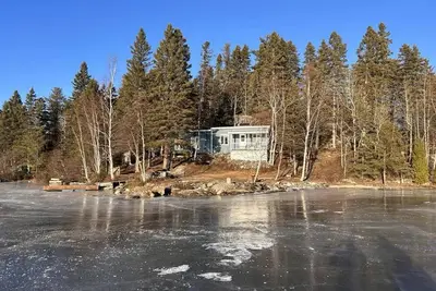 Image de Chalet rustique sur île