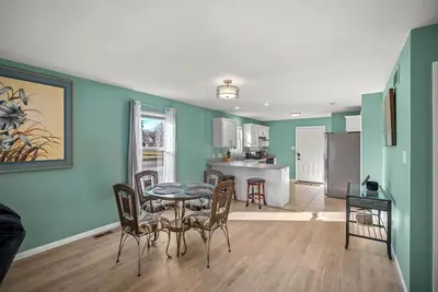 Image de Kings Cottage 4 bed/3 full bath central Topeka