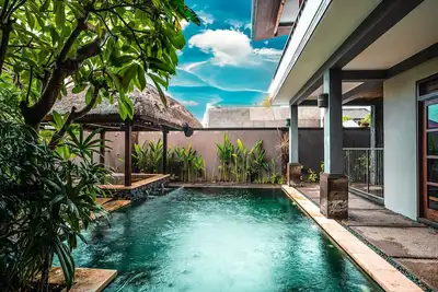 Image de Contemporary sanctuary in elite Nusa Dua. \n