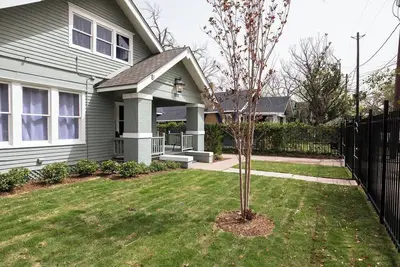 Image de Your Montrose Gem! Sleeps 39/12br/5ba/8pa ★★★★★