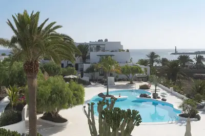 Lanzahost \"Casa Ken\" - Playa Cucharas