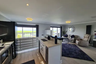 Image de Luxury Sunset Beach House - with panoramic sea views