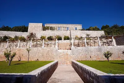 Image de Villa Ghetaldi 1516 for 14+2 from Owner - 5-star renovated Renaissance Villa