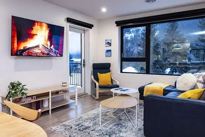 Image de Revelstoke - Separate Reality Retreat