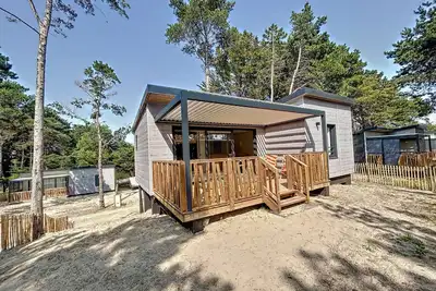 Image de Chalet Moderne 4 Pers. - Piscine Chauffée - Proche Plage et Commerces
