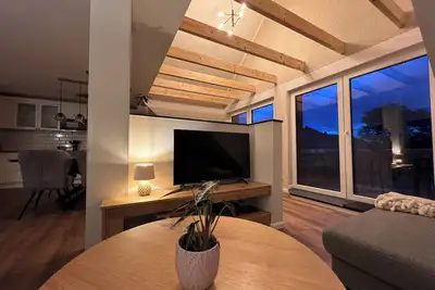 Image de Hochwertig und Modern Wohnen in Idyllischer Lage für 2-6 Personen - mit Balkon