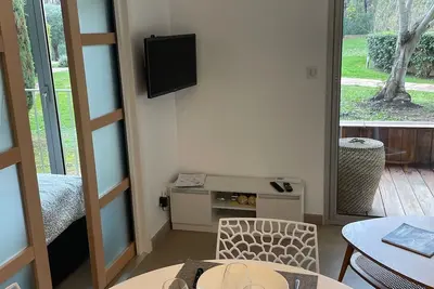 Image de Appartement à 5min de St tropez à pied!