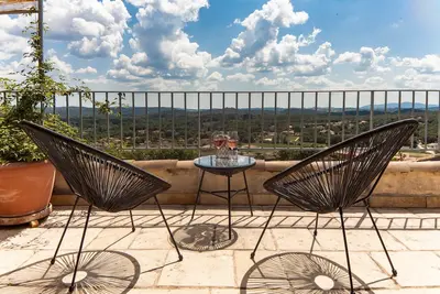 L'Ostal Bestòrt, Duplex avec vue unique, Duplex