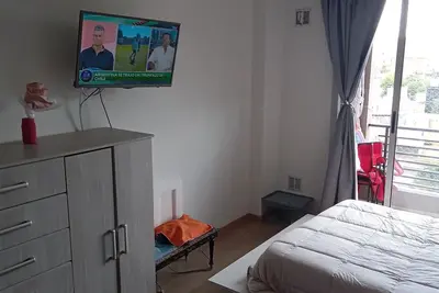 Image de Hermoso Departamento en Buenos Aires con Balcon y Terraza Totalmente Equipado!