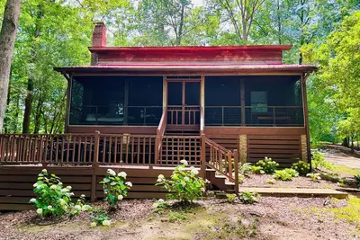 Image de Charming River Cabin Retreat, Sleeps 14, near fishing and hunting + boat parking