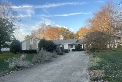 Image de Cozy home just a few minutes from the heart of Oxford and Miami University!