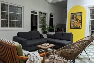 Large, Private, Quiet 2 bedroom historic flat in El Centro - perfect location!