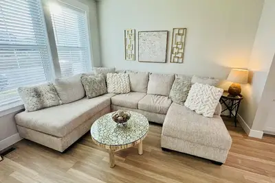 Image de Modern Townhome in Fabulous Neighborhood!