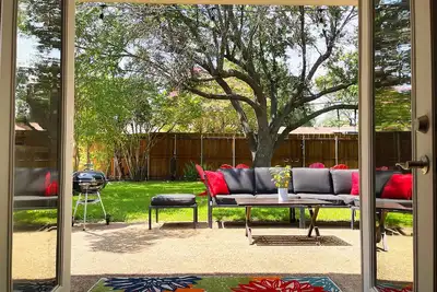 Image de Pet-friendly 4-bedroom Plus Office and Hot Tub