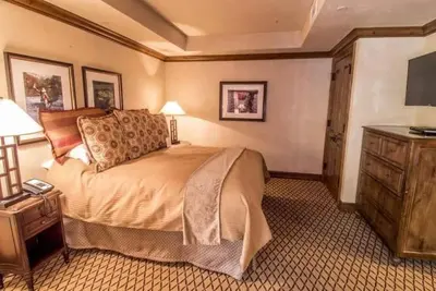 Grand Hyatt Aspen Mountain Residences - Three Bedroom/Three Bathroom