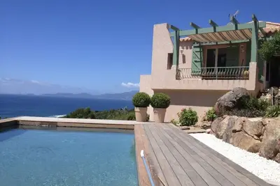 Image de Villa avec vue mer & piscine à Portigliolo