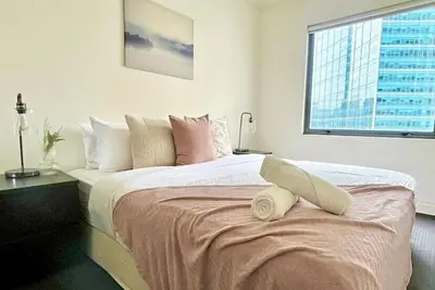 Image de A Cozy 2b2b Apt Next To Carlton Garden W/ Parking