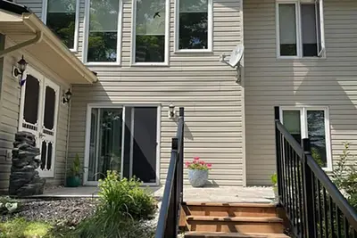 Image de Lakeside Bliss in Haliburton's Hidden Gem