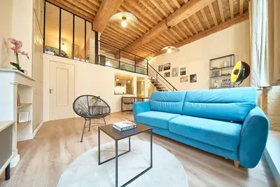 Image de Le Chartreux -Canut Lyonnais -Croix Rousse