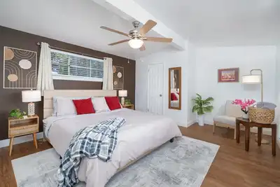 Image de 5 min Walk to Panorama Bluffs! Preserve Trails Family-sized House 5 Beds Sleep 9