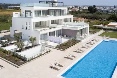 Image de Napa Gem Suites - Two Bedroom Suite - Ayia Napa, Luxel Villas Cyprus