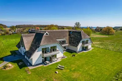 Image de Moderne Ferienwohnung in Ruhiger Lage mit Terrasse - Wreecher Idyll Fewo 19