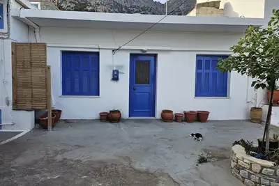 Image de Icarus Blue Cottage Escape. \nThe Greek island of Ikaria is a Blue Zone Island