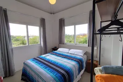 Image de Conforto, Privacidade e Funcionalidade em Village Dentro de Condomínio Fechado