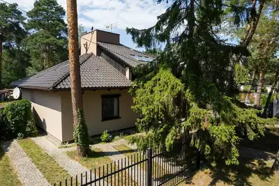 Image de A spacious house with garden for family/friends. Conveniently and independently