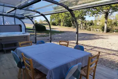 Image de Maison avec jacuzzi, proche plages