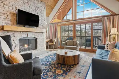 Image de Steps From Vail Village | Piste Penthouse
