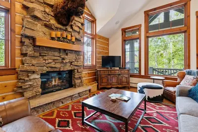 Image de Expansive Views + Walk to Slopes | Sirius Ridge