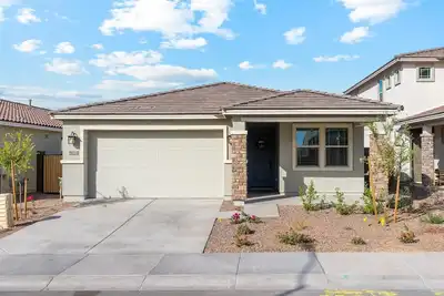 Image de Brand New Upscale Single Family Home by State Farm Stadium & Westgate-Fantastic!