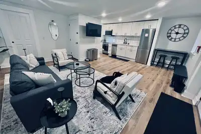 Urban Oasis, Otr Near Casino & Downtown! - 2 beds