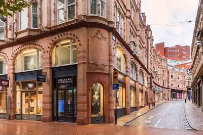 Image de City Centre - New Street in grade Ii listed building with character