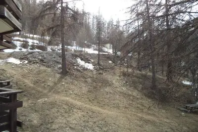 Image de À 10m des pistes de ski, 1er étage, balcon, casier à ski, 20m², Les Orres