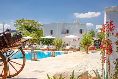 Image de Villa à Polignano A Mare avec 8 chambres à coucher, 16 couchages